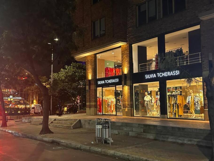 Exclusive 85 Street Bogotá